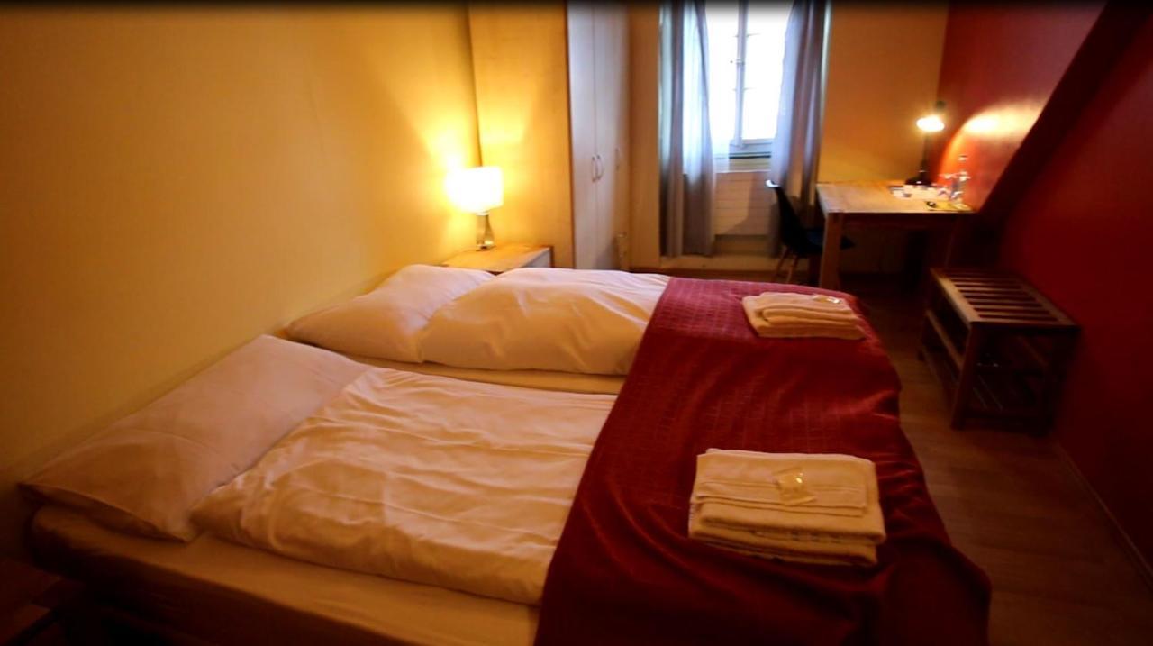 Gasthof Baeren Aarburg Last Check In 2100 Pm Buitenkant foto